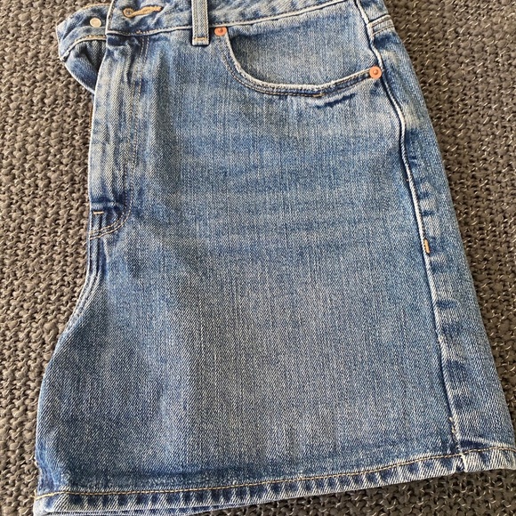 ASOS Pants - ASOS vintage fit high waist denim shorts sz 6